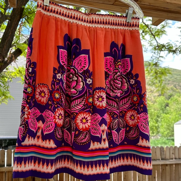 Anthropologie Edmé & Esyllte Bright Vibrant SILK Skirt size 10 - Picture 9 of 14